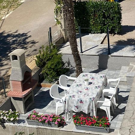 Apartmani Foresta Kras Екстериор снимка